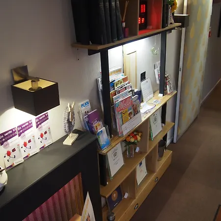 Hotell Du Croise Marcq-en-Baroeul