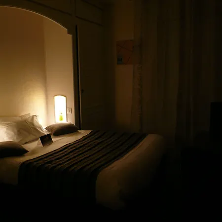 Du Croise ماركب-ان-باروئيل